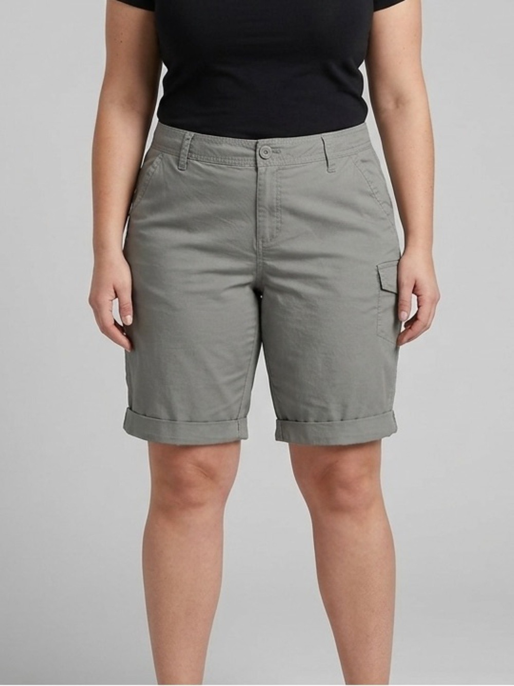 😍CLEARANCE - DKNY Women Gray Cargo Shorts Size 14